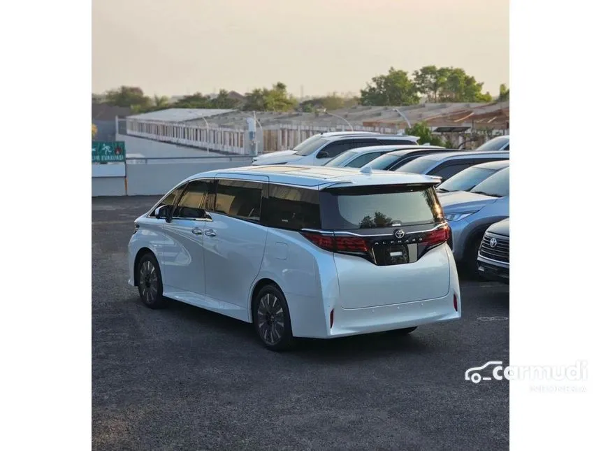 2024 Toyota Alphard HEV Modellista MPV