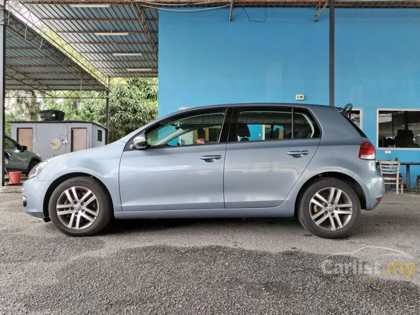 2011 Volkswagen Golf Hatchback
