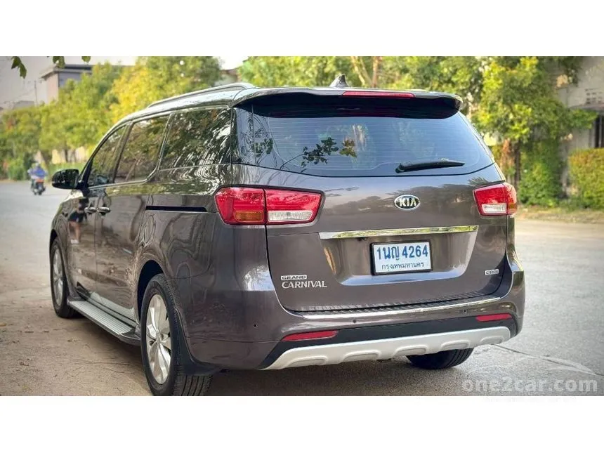 2016 Kia GRAND CARNIVAL EX Wagon