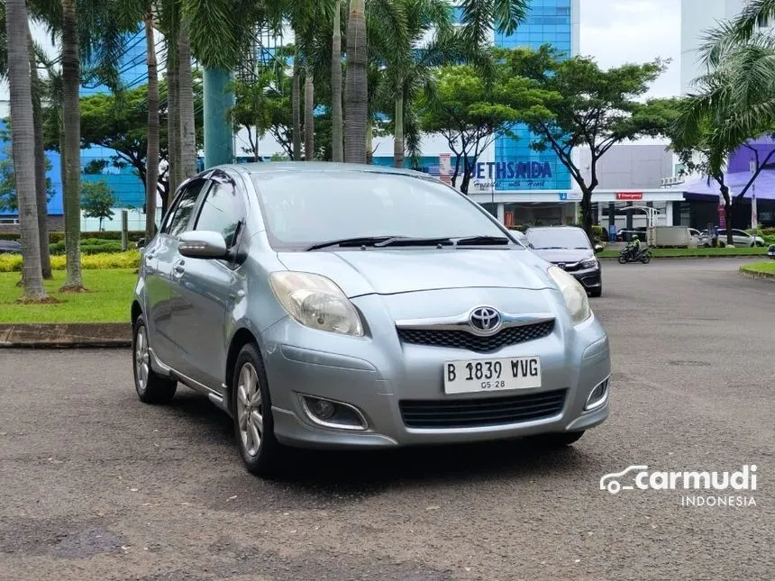 Jual Mobil Toyota Yaris 2011 E 1.5 di DKI Jakarta Automatic Hatchback Abu