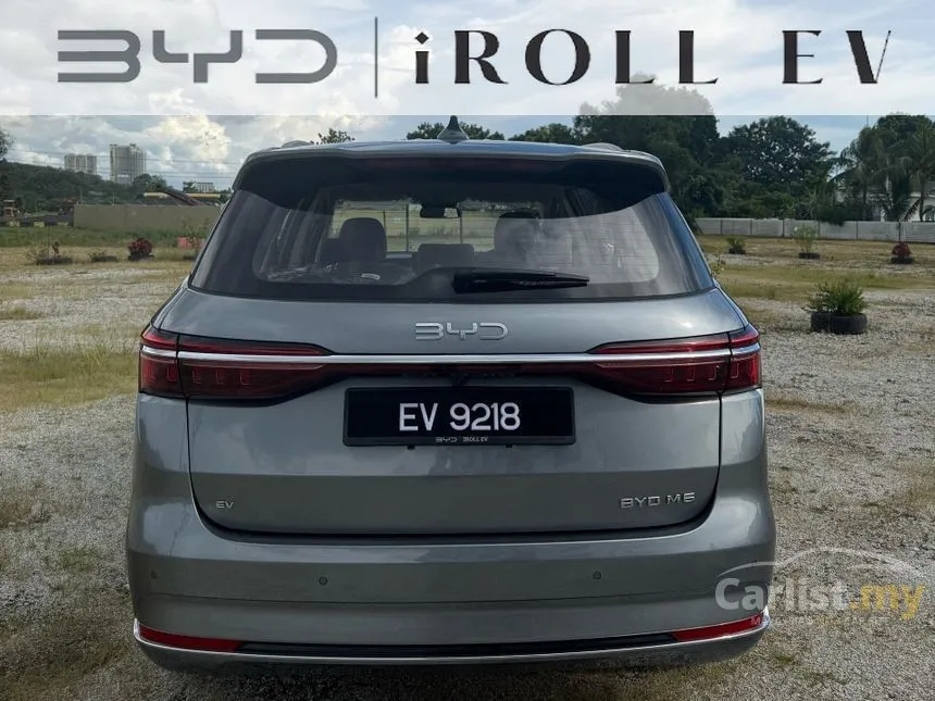 2024 BYD M6 Extended Range MPV