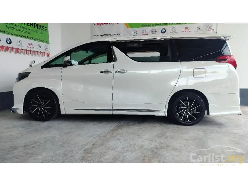 2015 Toyota Alphard SC MPV
