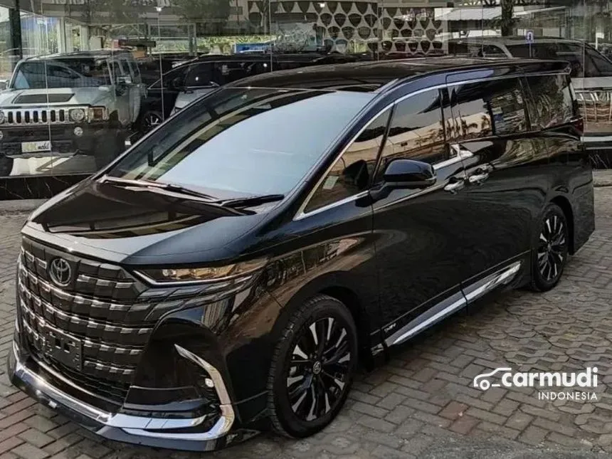 2024 Toyota Alphard HEV Modellista MPV