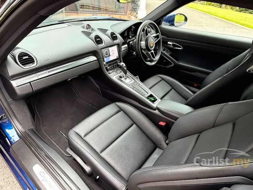 2022 Porsche 718 Cayman Coupe