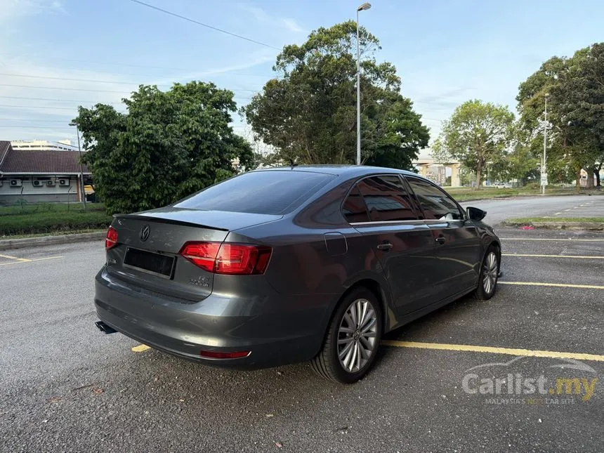 2017 Volkswagen Jetta TSI Highline Sedan