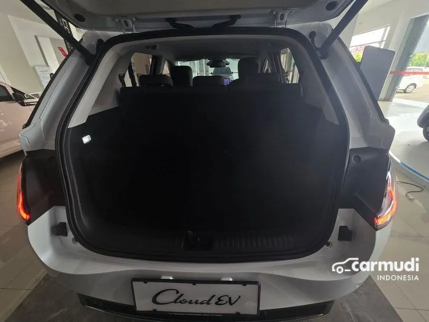 2024 Wuling Cloud EV EV Hatchback