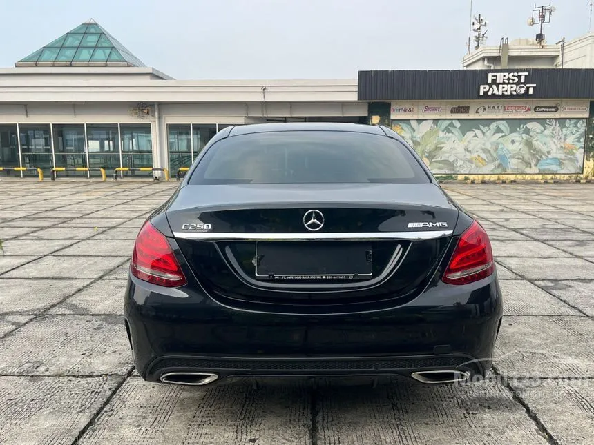 2015 Mercedes-Benz C250 AMG Sedan