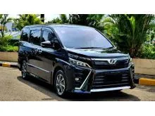 2019 Toyota Voxy 2.0 Wagon Black On Black - PERFECT CONDITION - LIKE NEW - READY TO USE - PAJAK PANJANG 12 Bulan