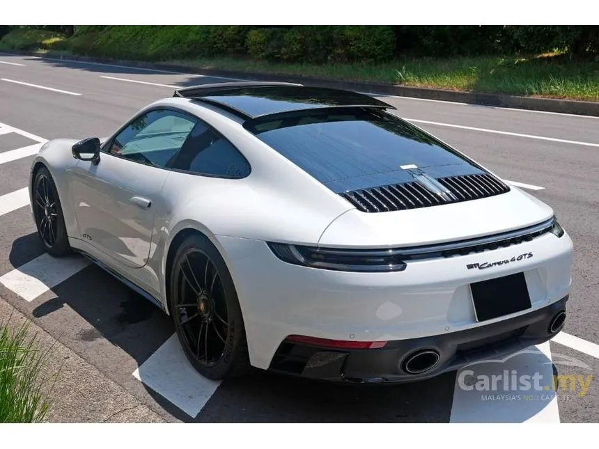 2023 Porsche 911 Carrera 4 GTS Coupe