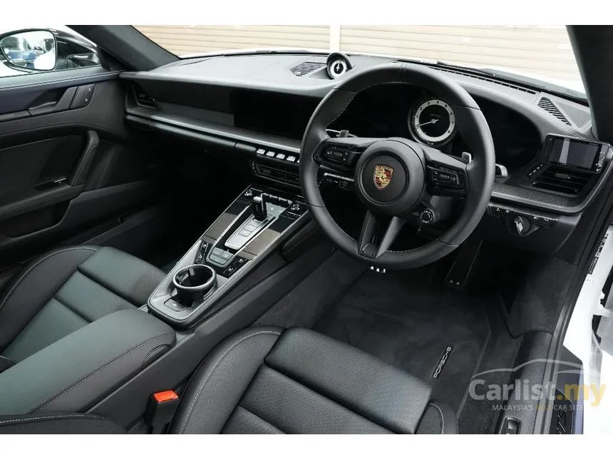 2023 Porsche 911 Carrera 4 GTS Coupe