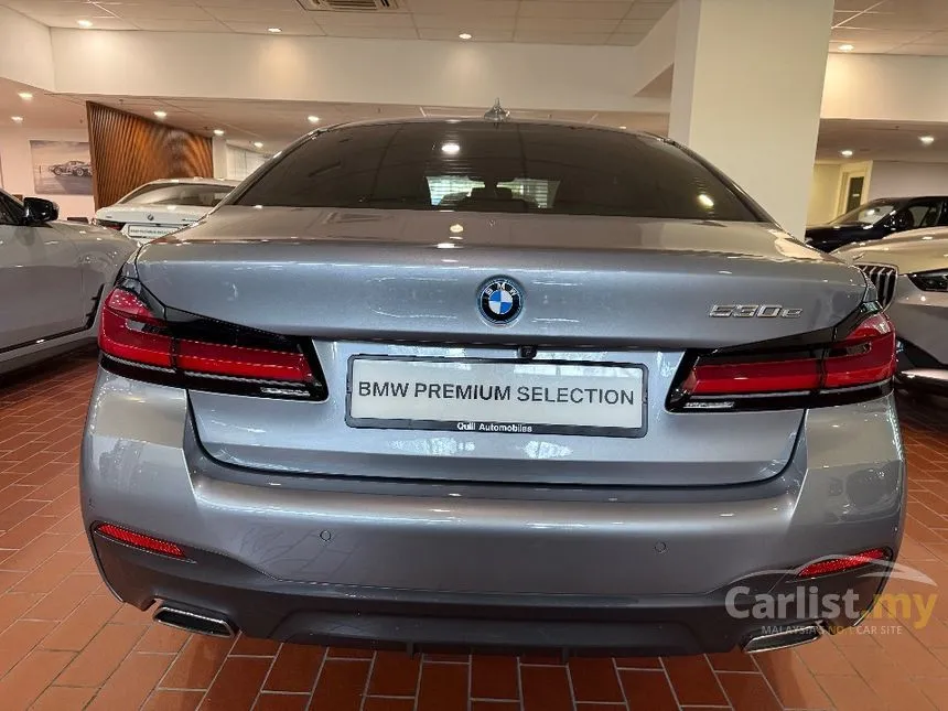 2023 BMW 530e M Sport Sedan