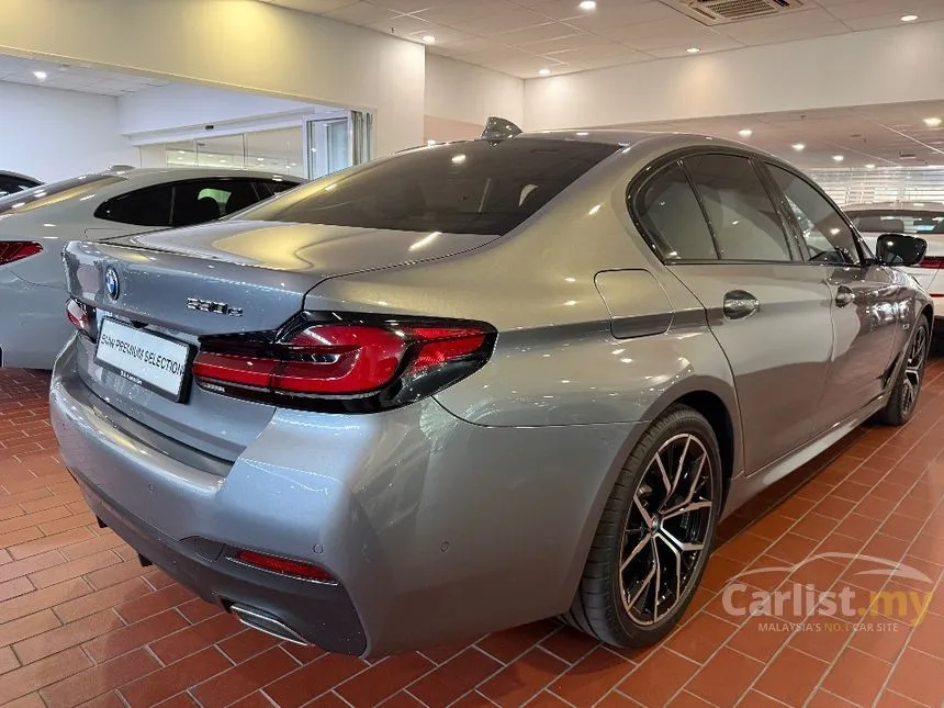 2023 BMW 530e M Sport Sedan