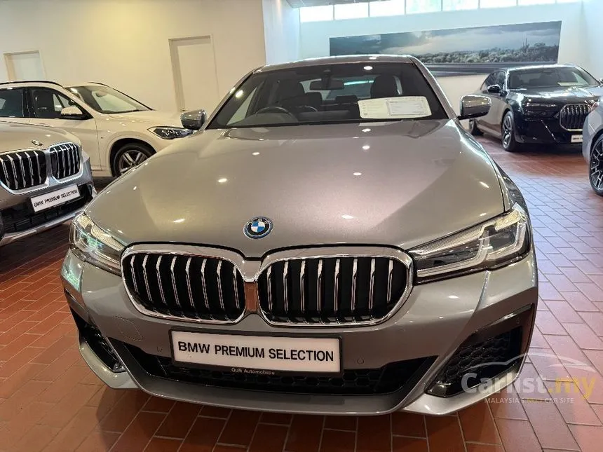 2023 BMW 530e M Sport Sedan