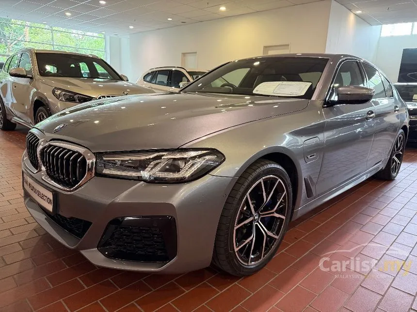 2023 BMW 530e M Sport Sedan