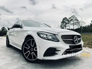 2018 Mercedes-Benz C300 2.0 AMG Line Sedan