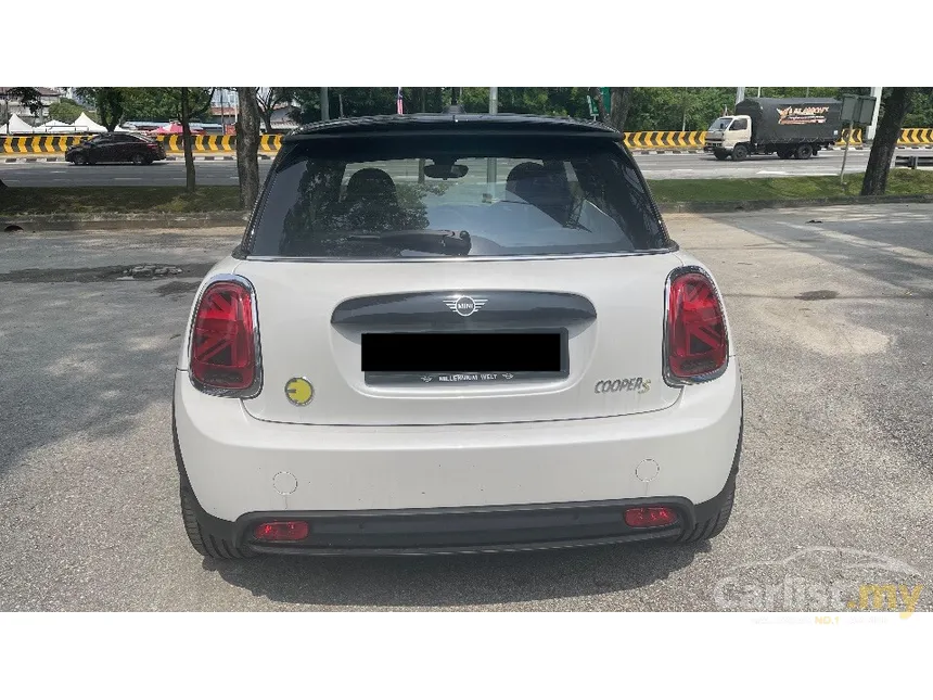 2023 MINI 3 Door Cooper SE Resolute Edition Hatchback