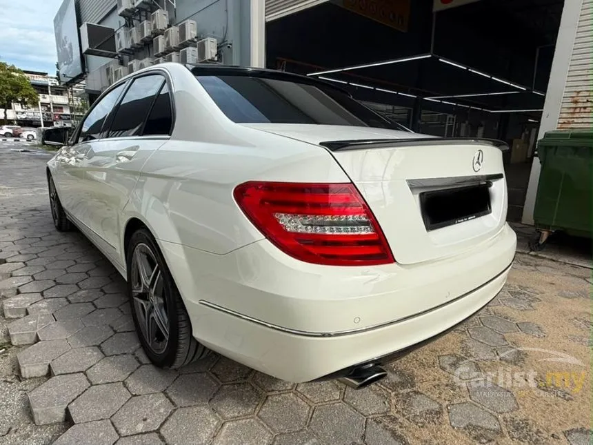 2013 Mercedes-Benz C200 AMG Sports Package CGI Sedan