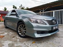 ( TRUE YEAR MADE 2014 ) Toyota Camry 2.0 G X (A) ONE OWNER , 70K KM SERVICE RECORD , YEAR REG 2015