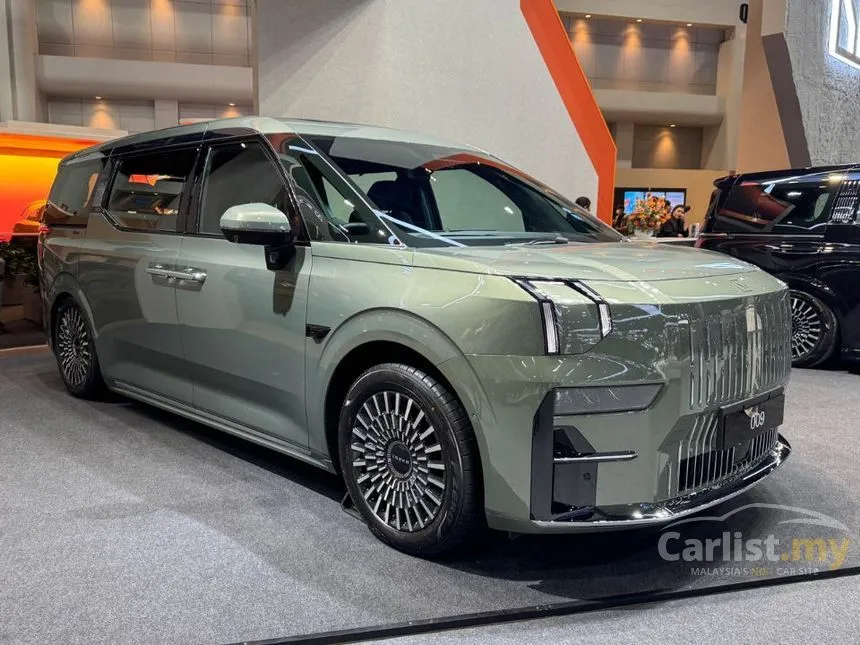 2025 Zeekr 009 Ultra-Luxury MPV