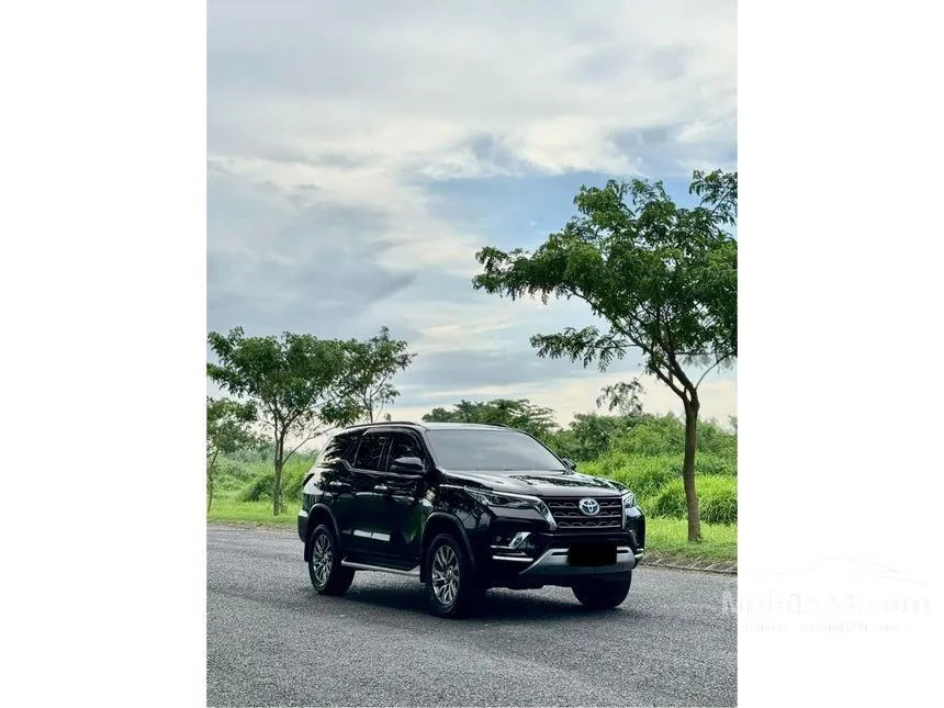 2022 Toyota Fortuner VRZ 4X2 SUV