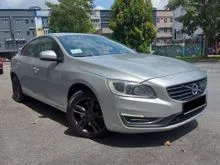 2016 Volvo S60 2.0 T6 Drive-E Sedan // VOLVO CERTIFIED UNIT // FACELIFT MODEL // ONE OWNER