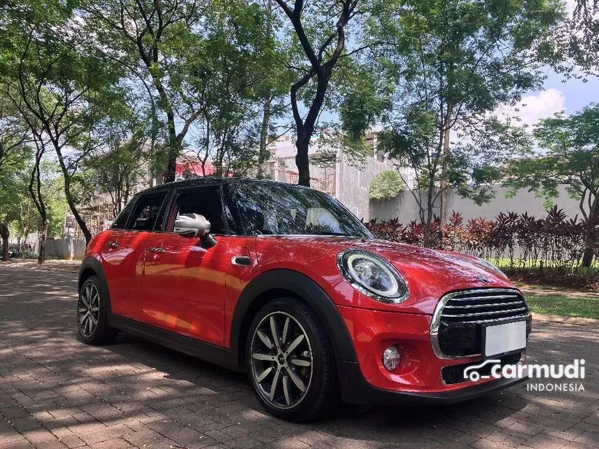 2018 MINI Cooper 5 Door Hatchback