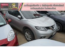 2017 Nissan X-Trail 2.0 (ปี 15-19) V SUV AT