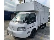 Lori Lorry Nissan SK 82 Aluminium Luton Box