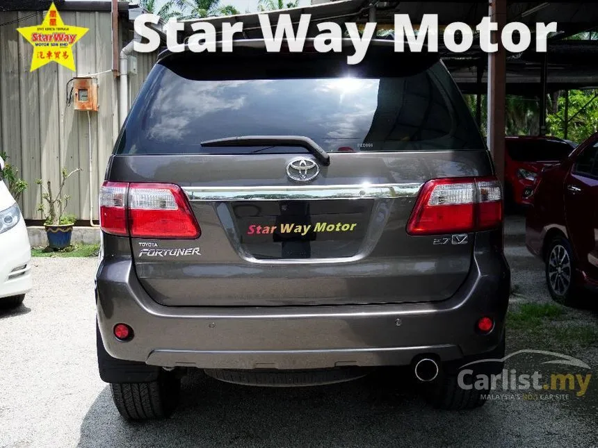 2010 Toyota Fortuner V SUV