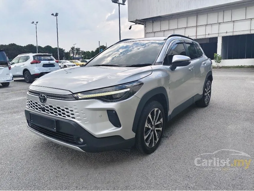 2025 Toyota Corolla Cross V SUV