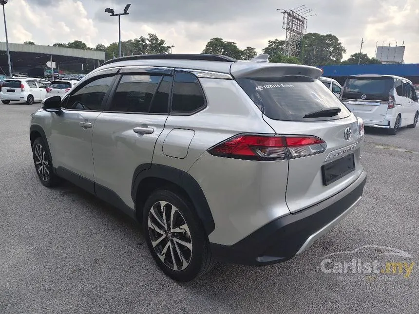 2025 Toyota Corolla Cross V SUV