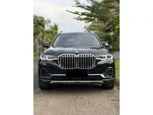 2020 BMW X7 3.0 xDrive40i SUV Opulence (Faktur 2021) Black on Black Odo 19 Rb (TERMURAH)