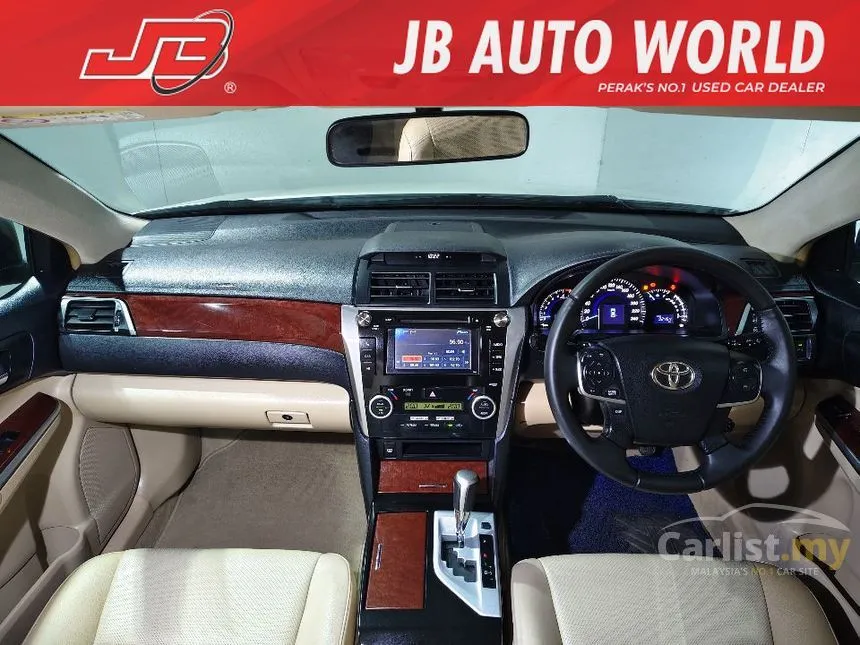 2012 Toyota Camry V Sedan