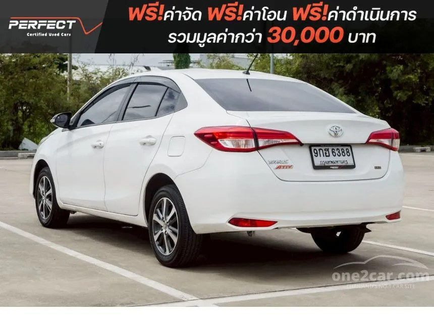 2020 Toyota Yaris Ativ Mid Sedan