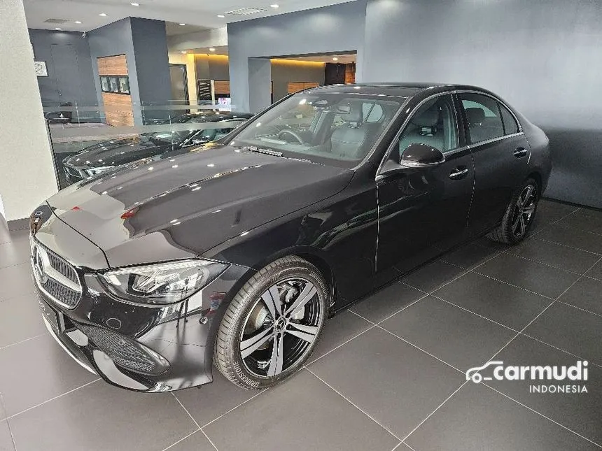 2024 Mercedes-Benz C200 Avantgarde Line Sedan