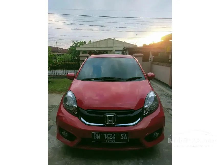 Jual Mobil Honda Brio 2017 Satya E 1.2 di Riau Automatic Hatchback Merah Rp 130.000.000
