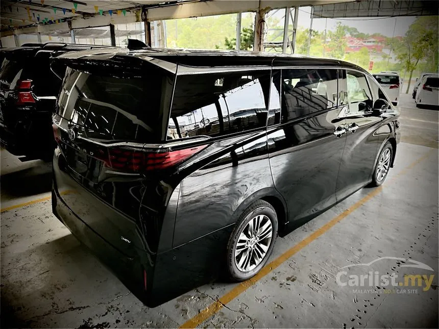 2024 Toyota Alphard Z 7-Seater MPV