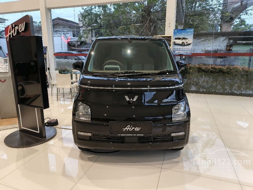 Jual Mobil Wuling Air EV 2025 Lite 300KM di DKI Jakarta Automatic ...
