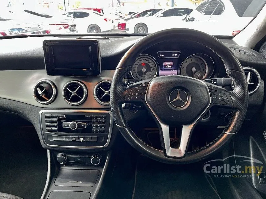2015 Mercedes-Benz GLA200 SUV