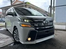 Direc Owner Car For Sales. Toyota Vellfire 2.5 Z Spes.(White) MPV. *SunRoof* *rm1,988.Extra Rebate* or *Free 3M Tinted*  ALPHARD Voxy Noah