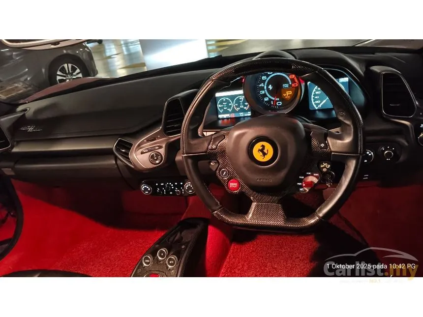 2012 Ferrari 458 Italia Coupe