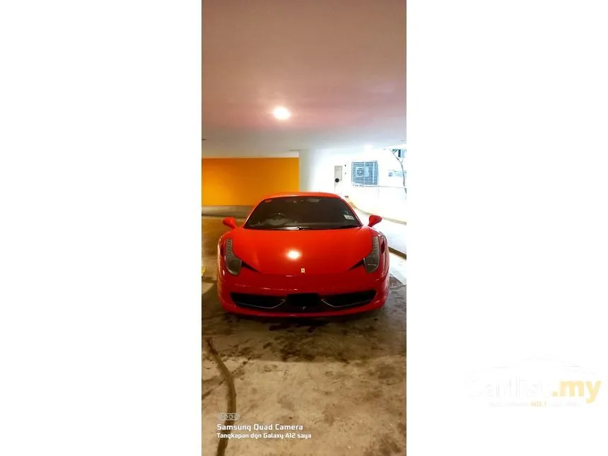 2012 Ferrari 458 Italia Coupe