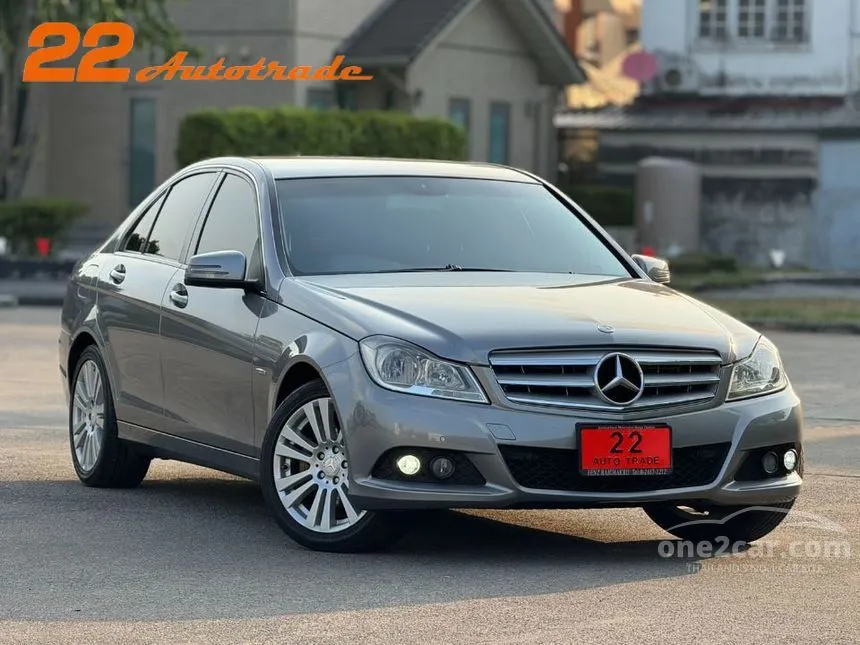 2012 Mercedes-Benz C220 CDI BlueEFFICIENCY Sedan