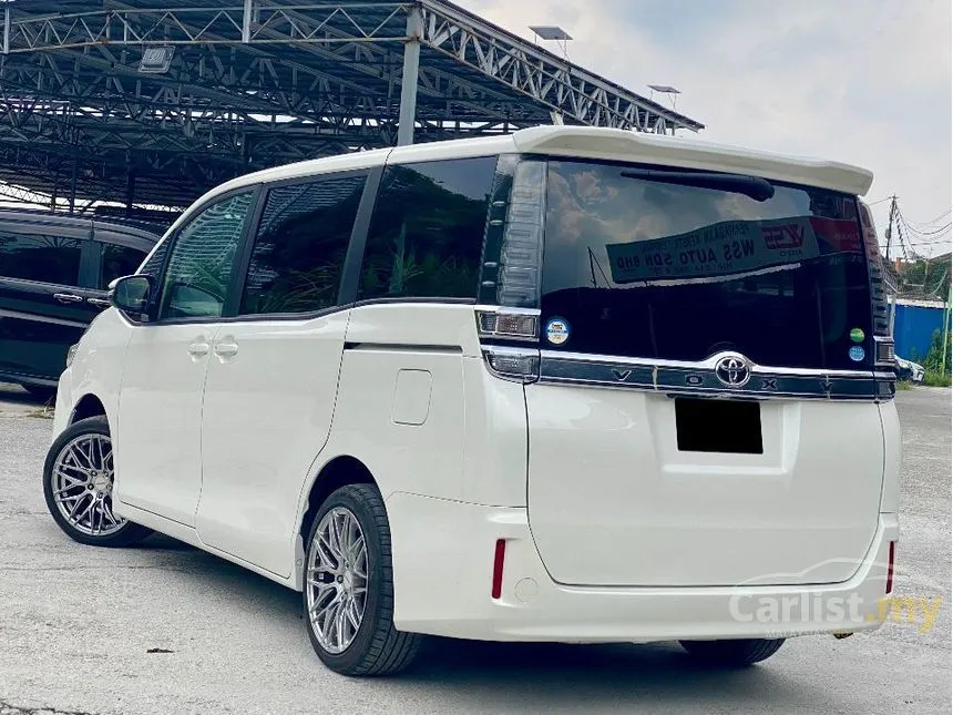 2019 Toyota Voxy X MPV
