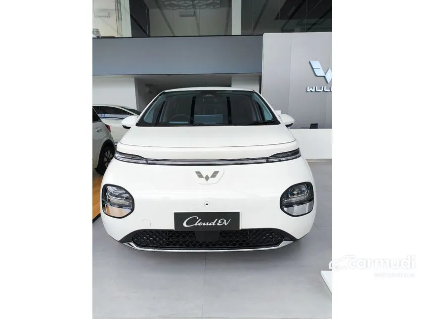 2024 Wuling Cloud EV EV Hatchback