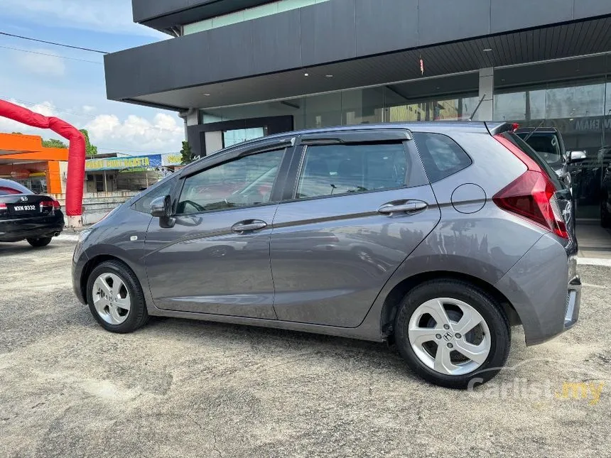 2016 Honda Jazz S Hatchback