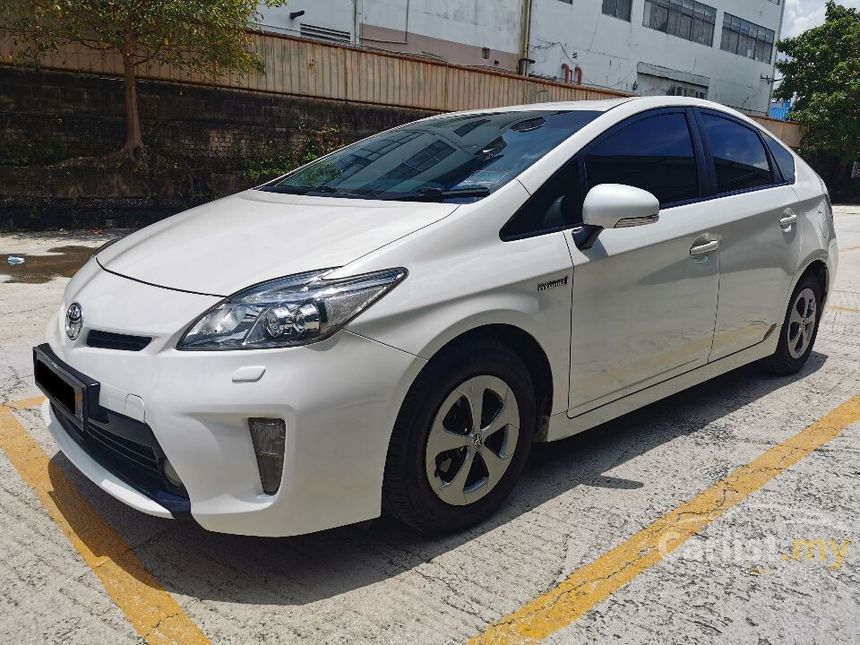 Toyota Prius 2012 Hybrid 1.8 in Selangor Automatic Hatchback White for ...