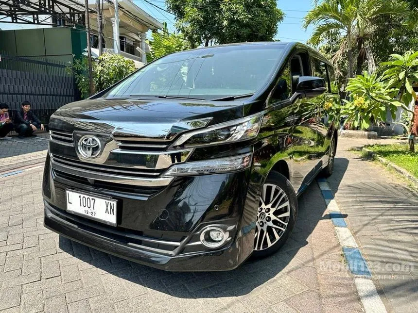 Jual Mobil Toyota Vellfire 2017 G 2.5 di Jawa Timur Automatic Van Wagon Hitam Rp 775.000.000