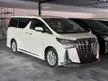 Recon 2019 Toyota Alphard 2.5 SA 7 SEATER MODERLISTA BODYKITS SUNROOF MOONROOF BIG ALPINE PLAYER BIG ALPINE ROOF MONITOR - Cars for sale