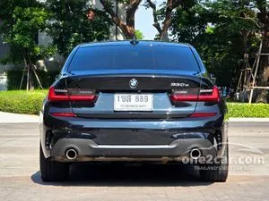 2022 BMW 330e 2.0 M Sport Sedan